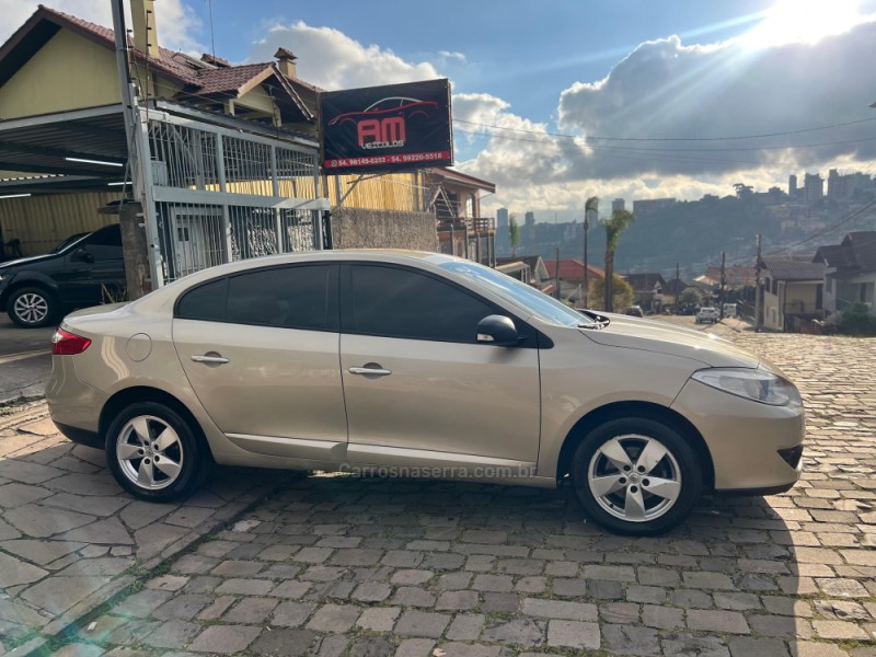 FLUENCE 2.0 DYNAMIQUE 16V FLEX 4P AUTOMÁTICO - 2014 - CAXIAS DO SUL