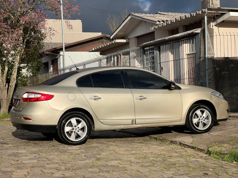 FLUENCE 2.0 DYNAMIQUE 16V FLEX 4P AUTOMÁTICO - 2014 - CAXIAS DO SUL