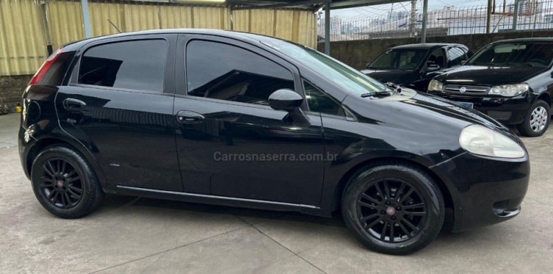 PUNTO 1.4 ATTRACTIVE 8V FLEX 4P MANUAL - 2011 - CAXIAS DO SUL