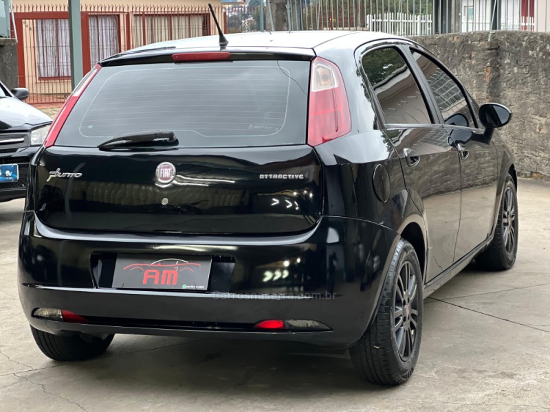 PUNTO 1.4 ATTRACTIVE 8V FLEX 4P MANUAL - 2011 - CAXIAS DO SUL