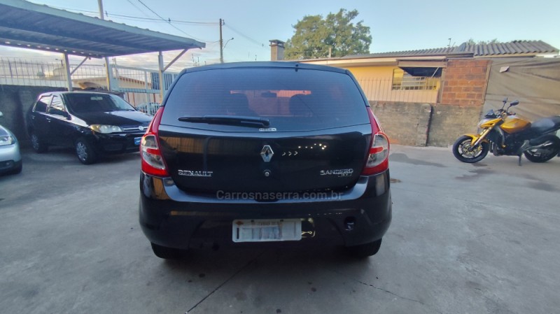 SANDERO 1.0 EXPRESSION 16V FLEX 4P MANUAL - 2011 - CAXIAS DO SUL