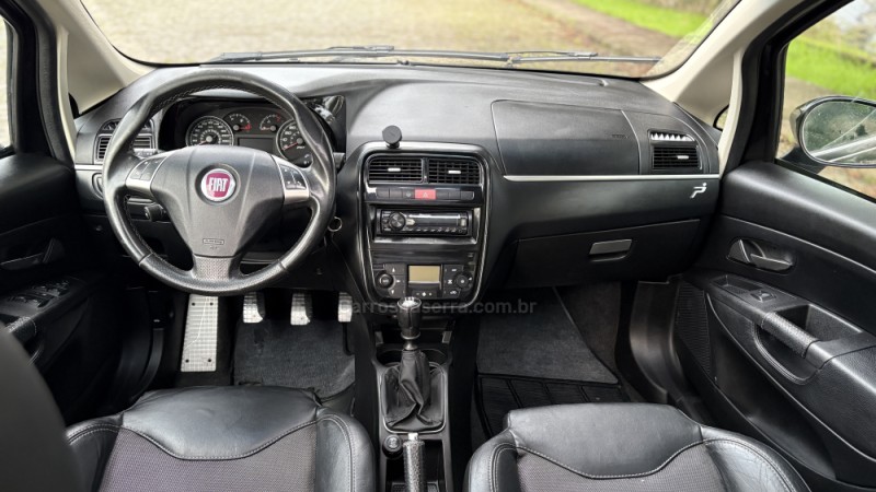 PUNTO 1.4 MPI 16V T-JET GASOLINA 4P MANUAL - 2010 - CAXIAS DO SUL