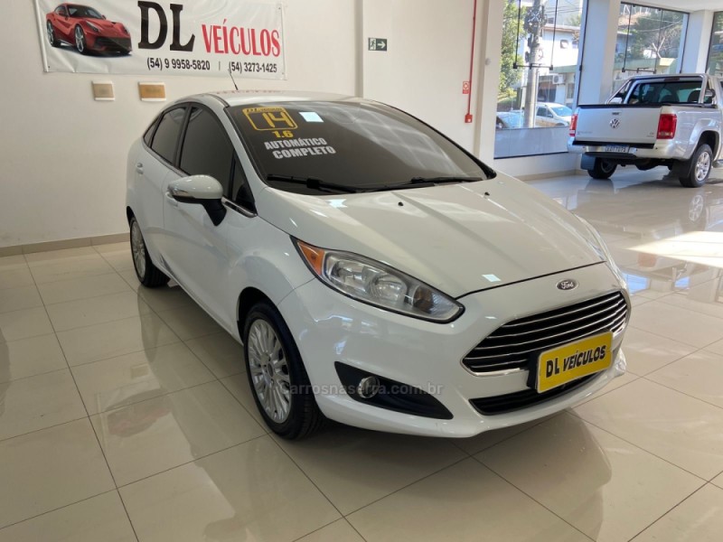 FIESTA 1.6 TITANIUM SEDAN 16V FLEX 4P AUTO - 2014 - NOVA BASSANO