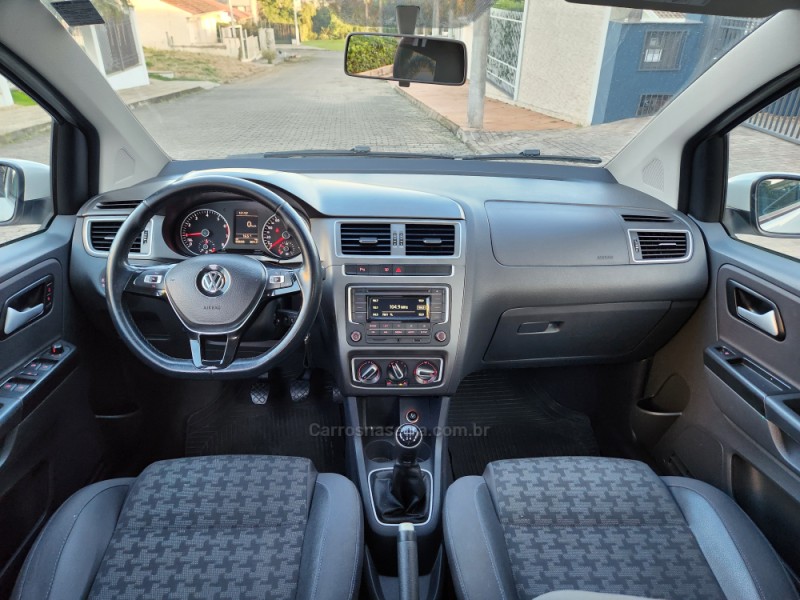 FOX 1.0 MPI COMFORTLINE 12V FLEX 4P MANUAL - 2016 - MONTENEGRO