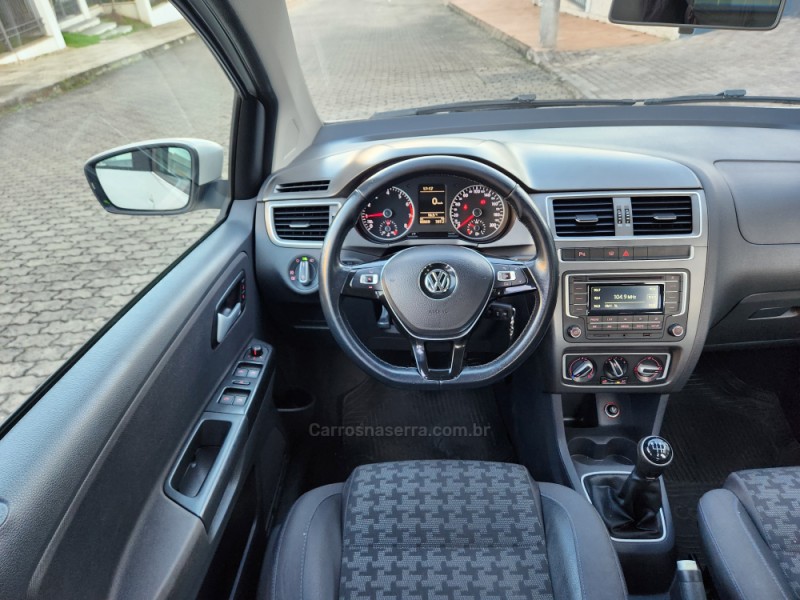 FOX 1.0 MPI COMFORTLINE 12V FLEX 4P MANUAL - 2016 - MONTENEGRO