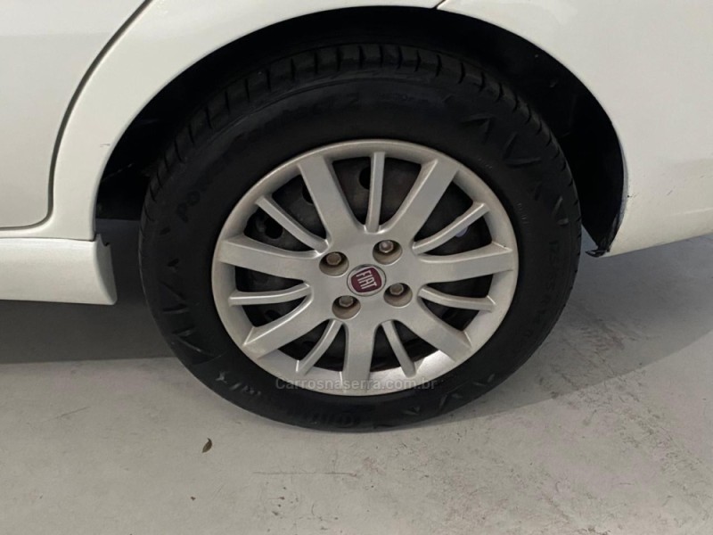 SIENA 1.0 MPI FIRE 8V FLEX 4P MANUAL - 2012 - BENTO GONçALVES