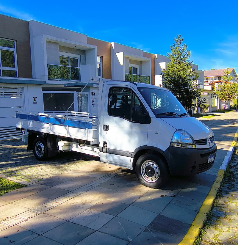 MASTER 2.5 DCI CHASSI CABINE L2H1 16V DIESEL 2P MANUAL - 2013 - FARROUPILHA