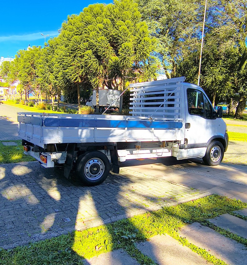 MASTER 2.5 DCI CHASSI CABINE L2H1 16V DIESEL 2P MANUAL - 2013 - FARROUPILHA