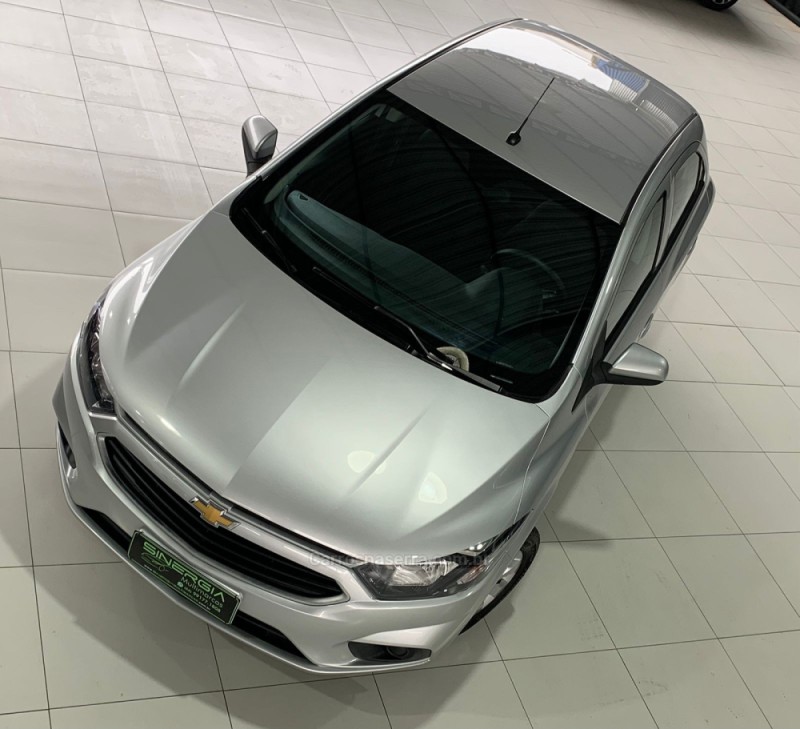 ONIX 1.0 MPFI LT 8V FLEX 4P MANUAL - 2018 - CAXIAS DO SUL