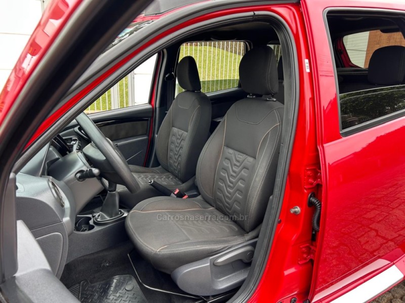DUSTER 1.6 DYNAMIQUE 4X2 16V FLEX 4P MANUAL - 2017 - VENâNCIO AIRES