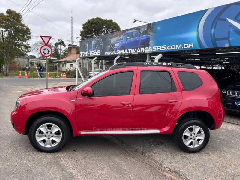DUSTER 1.6 DYNAMIQUE 4X2 16V FLEX 4P MANUAL - 2017 - VENâNCIO AIRES