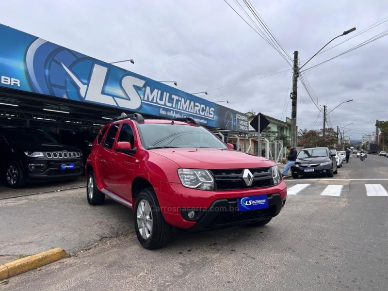 DUSTER 1.6 DYNAMIQUE 4X2 16V FLEX 4P MANUAL - 2017 - VENâNCIO AIRES