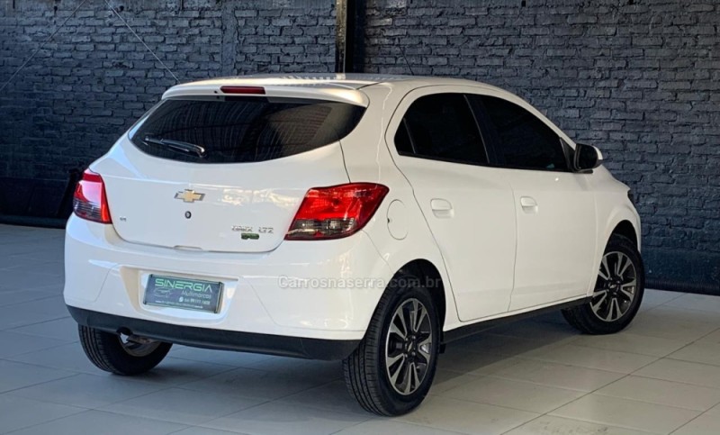 ONIX 1.4 MPFI LTZ 8V FLEX 4P MANUAL - 2013 - CAXIAS DO SUL