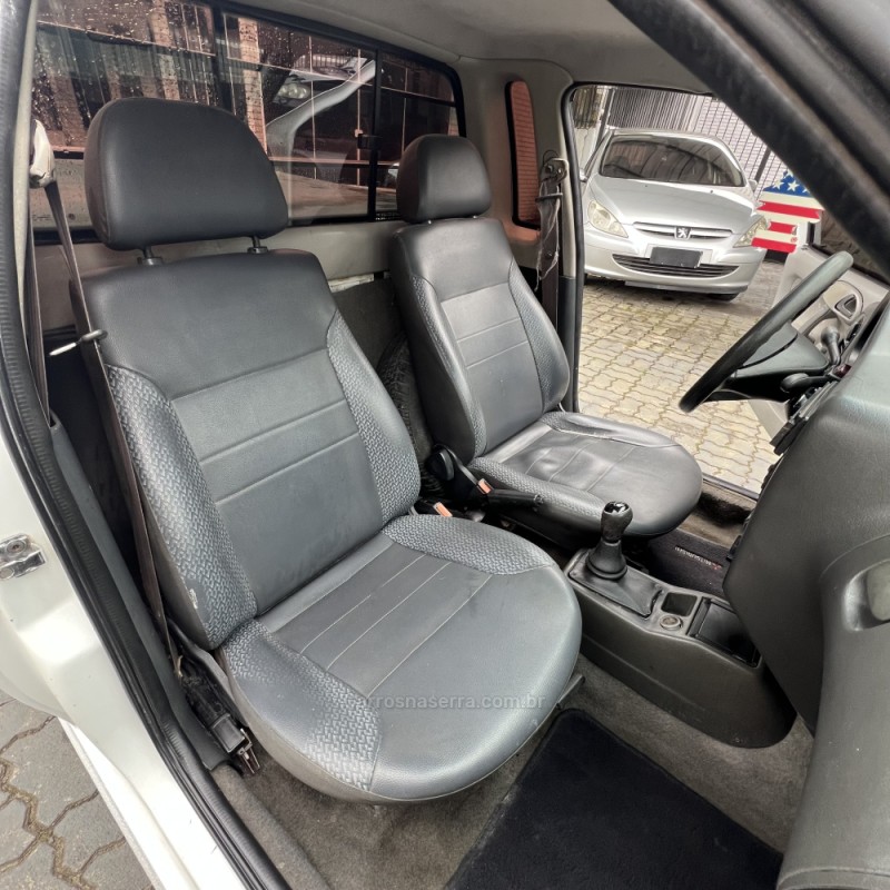 SAVEIRO 1.6 CL CS 8V GASOLINA 2P MANUAL - 1998 - CAXIAS DO SUL