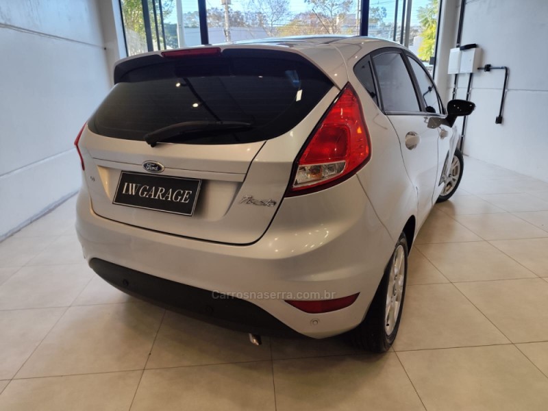 FIESTA 1.6 SE HATCH 16V FLEX 4P AUTOMÁTICO - 2016 - BENTO GONçALVES