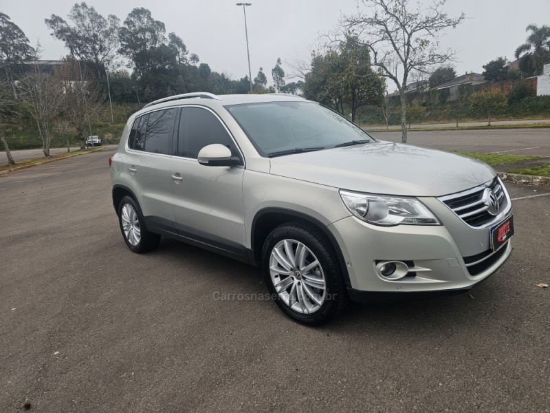 TIGUAN 2.0 TSI 16V TURBO GASOLINA 4P TIPTRONIC - 2011 - BENTO GONçALVES