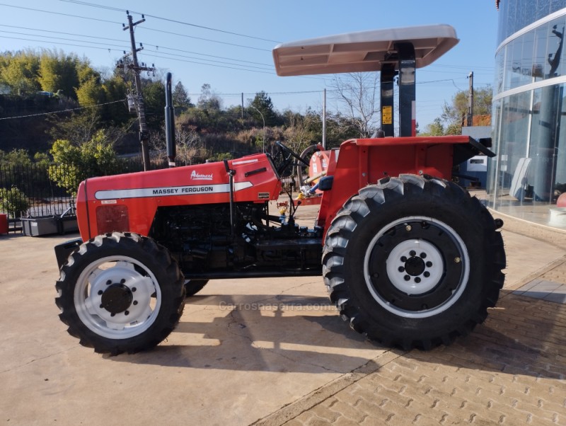 TRATOR 265  - 2003 - GUAPORé