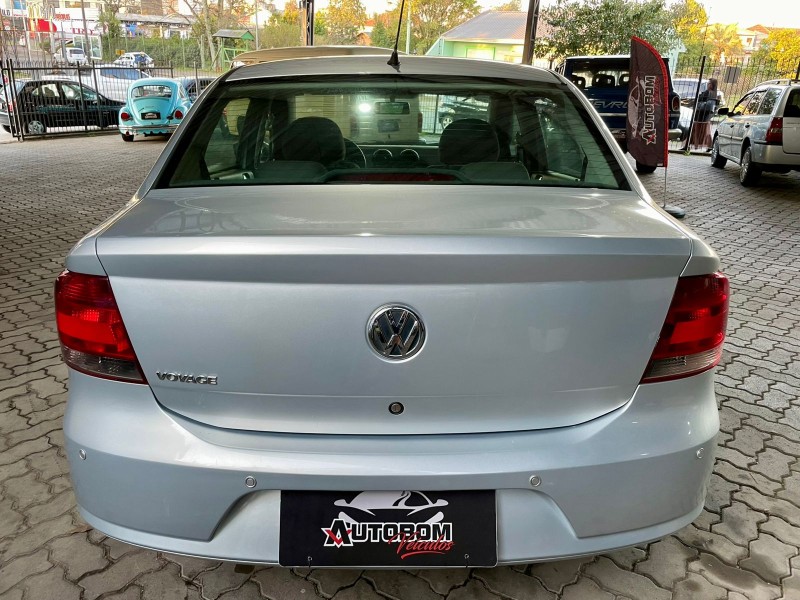 VOYAGE 1.0 MI CITY 8V FLEX 4P MANUAL - 2010 - CAXIAS DO SUL
