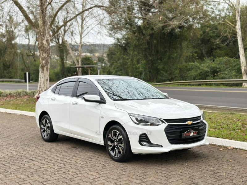 ONIX 1.0	PREMIER II PLUS 12V TURBO FLEX 4P AUTOMÁTICO - 2023 - DOIS IRMãOS