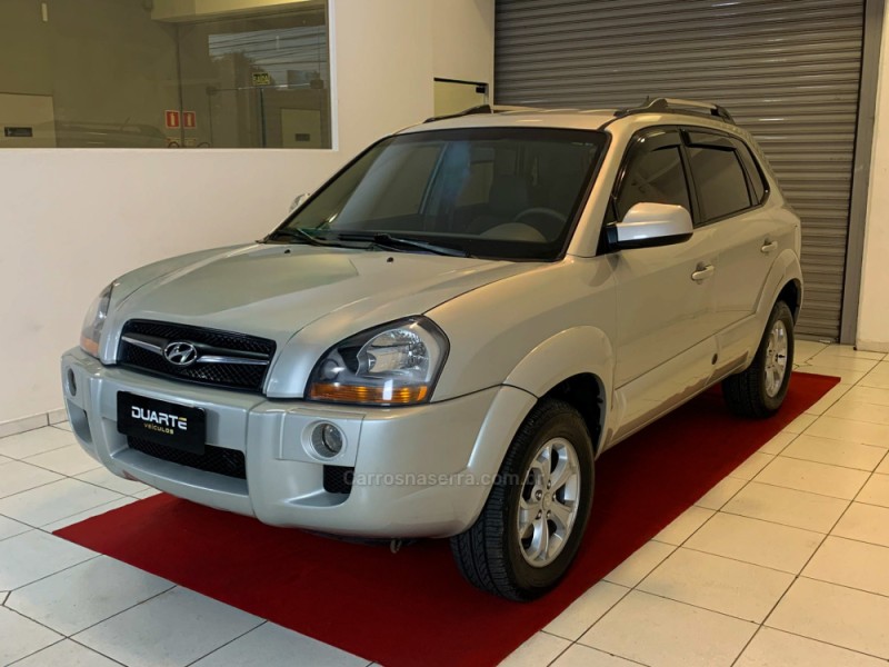 TUCSON 2.0 MPFI GL 16V 2WD GASOLINA 4P AUTOMÁTICO - 2013 - PORTO ALEGRE
