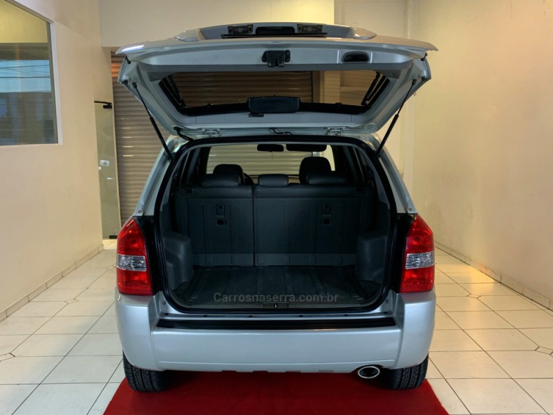 TUCSON 2.0 MPFI GL 16V 2WD GASOLINA 4P AUTOMÁTICO - 2013 - PORTO ALEGRE