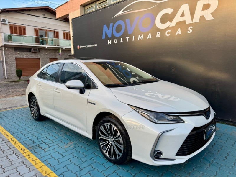 COROLLA 1.8 ALTIS PREMIUM 16V HÍBRIDO 4P AUTOMÁTICO - 2020 - ESTâNCIA VELHA