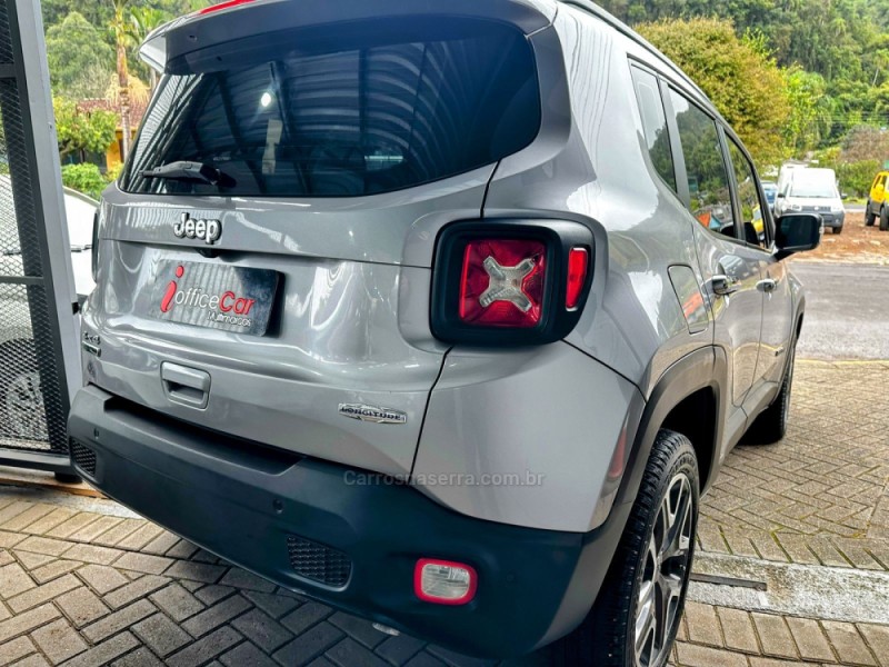 RENEGADE 2.0 16V TURBO DIESEL LONGITUDE 4P 4X4 AUTOMÁTICO - 2019 - TRêS COROAS