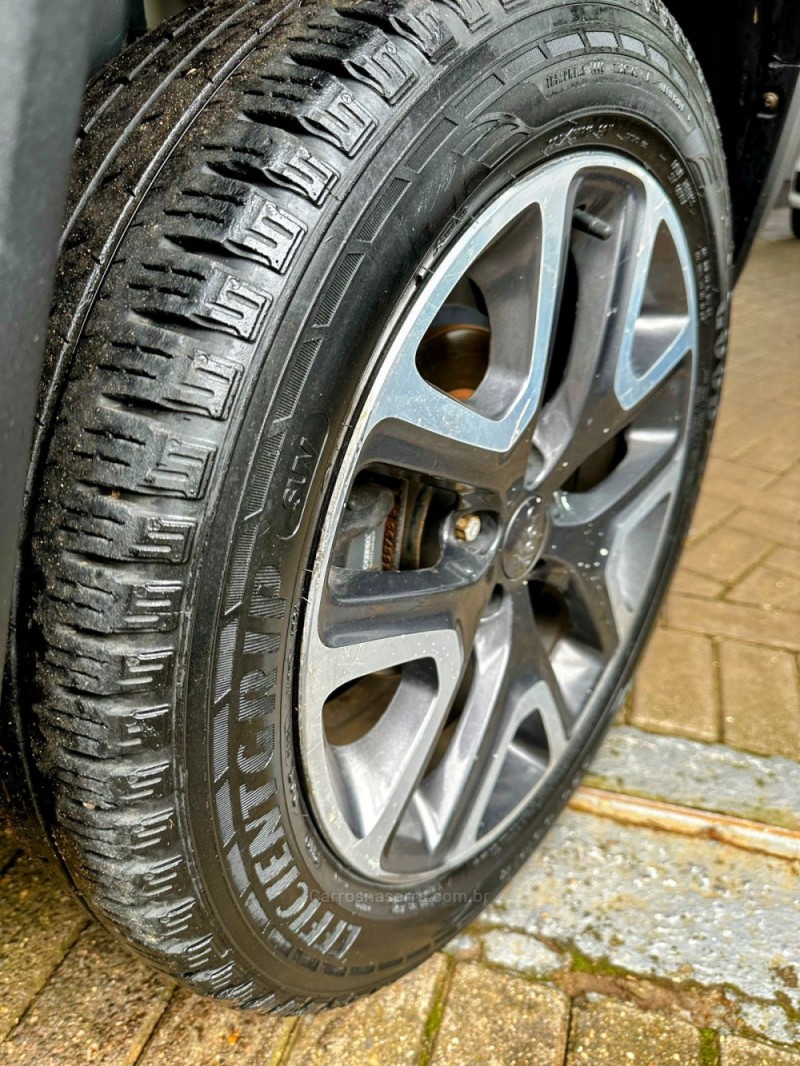 RENEGADE 2.0 16V TURBO DIESEL LONGITUDE 4P 4X4 AUTOMÁTICO - 2019 - TRêS COROAS