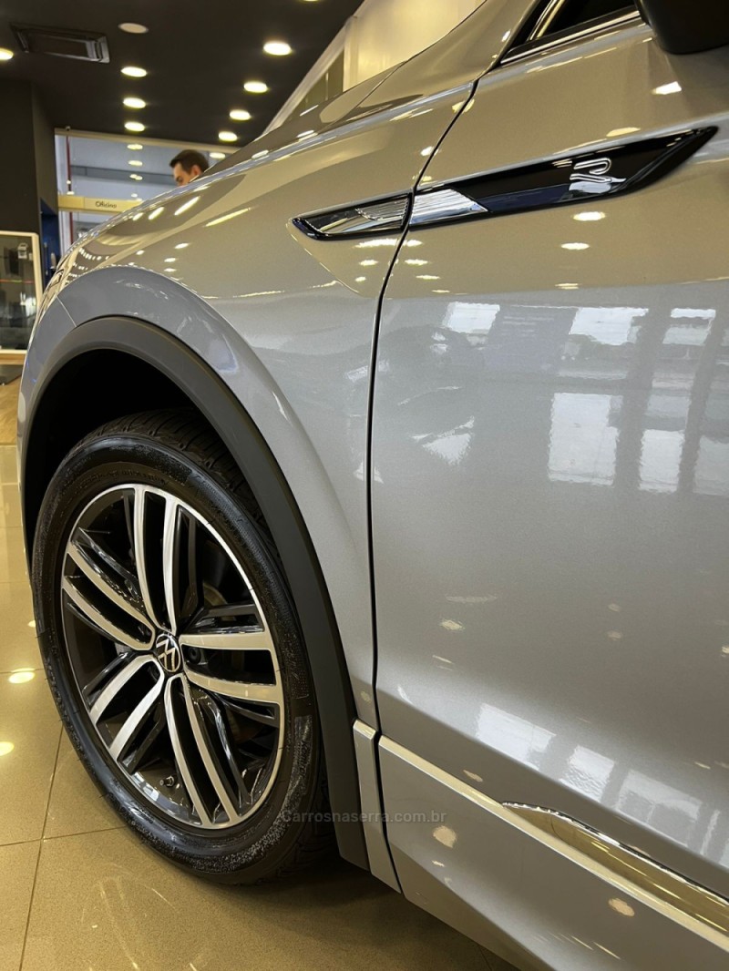 TIGUAN 2.0 ALLSPACE R-LINE 300 TSI GASOLINA 4P AUTOMÁTICO - 2025 - CANOAS