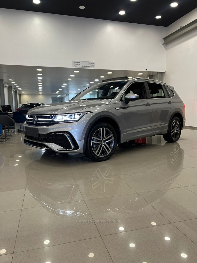 TIGUAN 2.0 ALLSPACE R-LINE 300 TSI GASOLINA 4P AUTOMÁTICO - 2025 - CANOAS