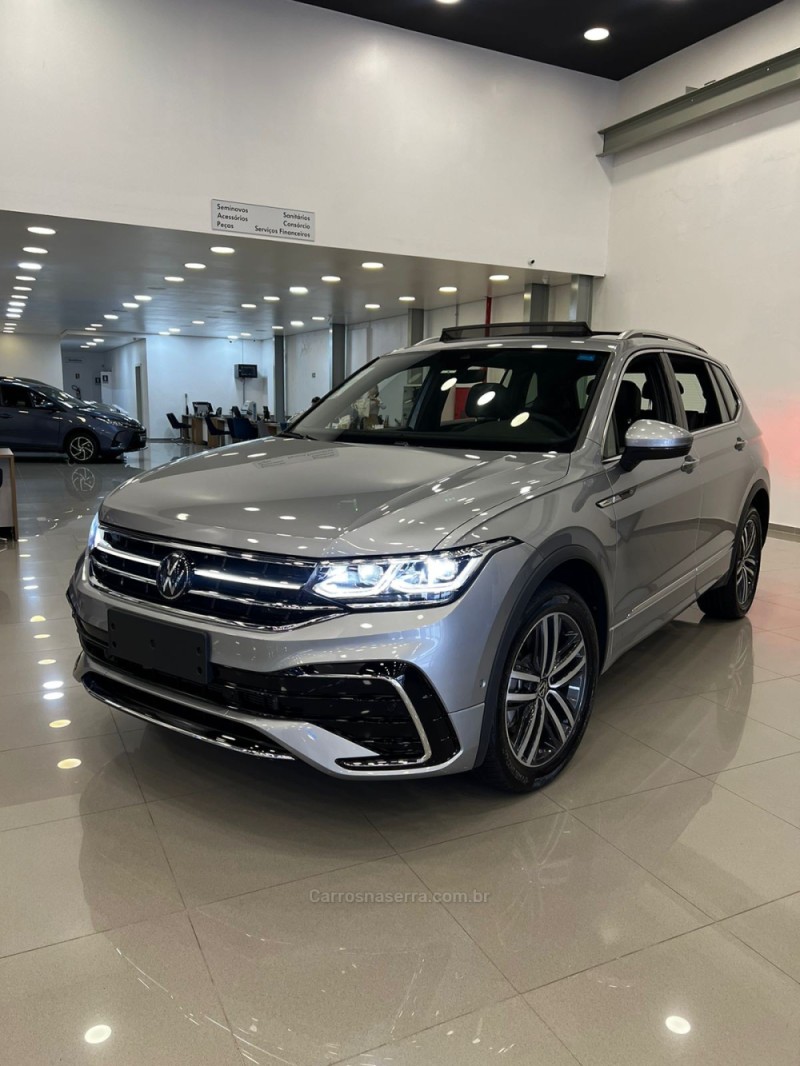 TIGUAN 2.0 ALLSPACE R-LINE 300 TSI GASOLINA 4P AUTOMÁTICO - 2025 - CANOAS