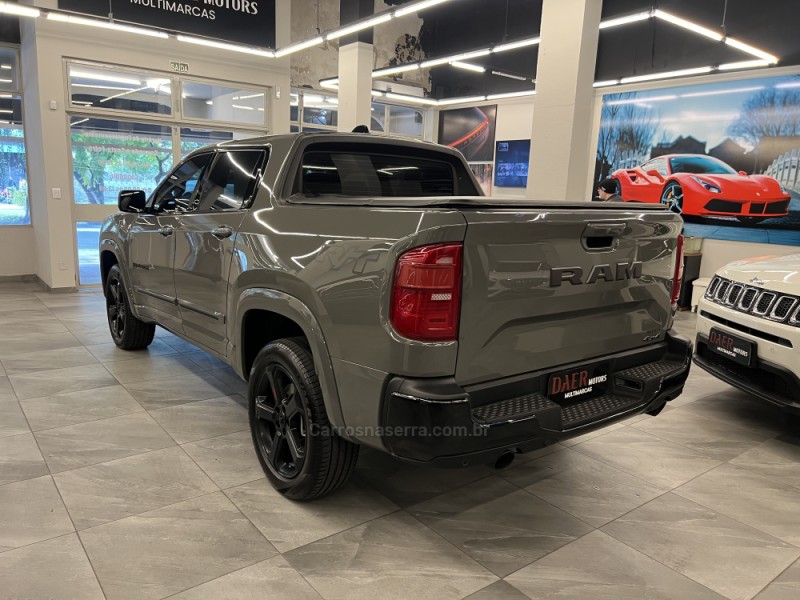 RAMPAGE 2.0 HURRICANE R/T 4 4X4 TURBO GASOLINA 4P AUTOMÁTICO - 2024 - NOVO HAMBURGO