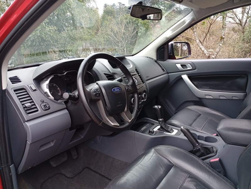 RANGER 3.2 XLT 4X4 CD 20V DIESEL 4P AUTOMÁTICO - 2013 - FARROUPILHA