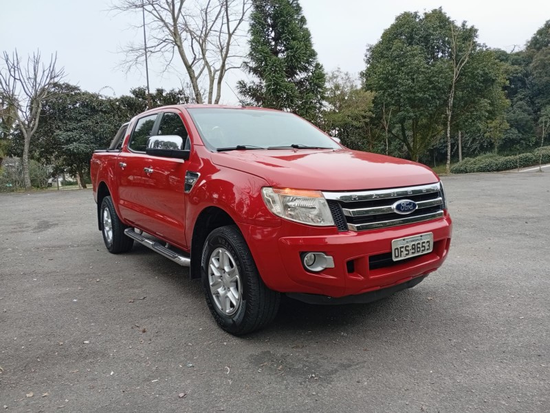 RANGER 3.2 XLT 4X4 CD 20V DIESEL 4P AUTOMÁTICO - 2013 - FARROUPILHA