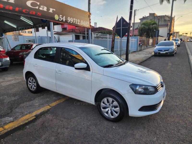 GOL 1.0 MI TRENDLINE 8V FLEX 4P MANUAL - 2015 - VACARIA