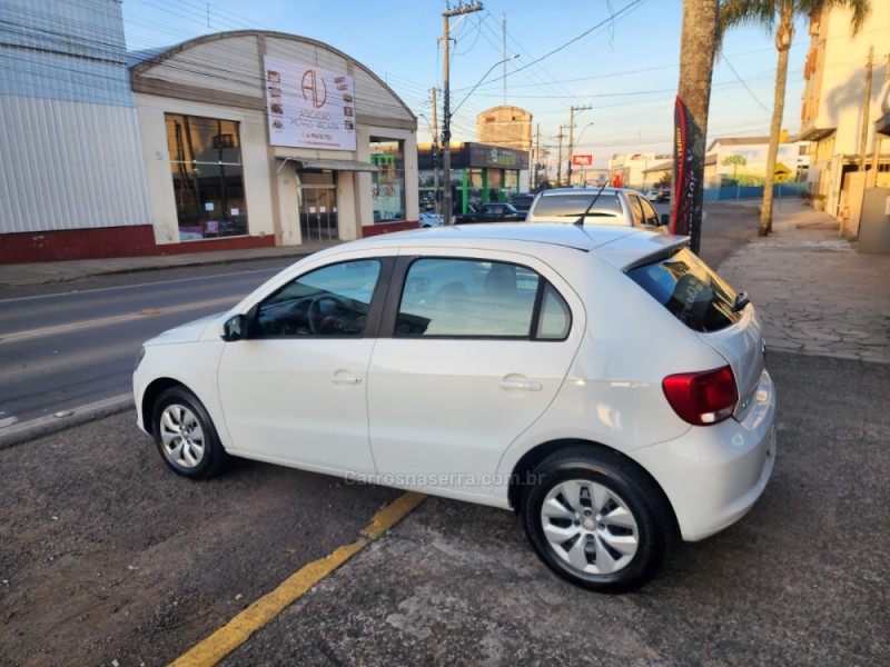 GOL 1.0 MI TRENDLINE 8V FLEX 4P MANUAL - 2015 - VACARIA