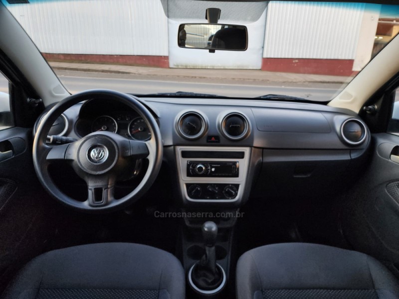 GOL 1.0 MI TRENDLINE 8V FLEX 4P MANUAL - 2015 - VACARIA