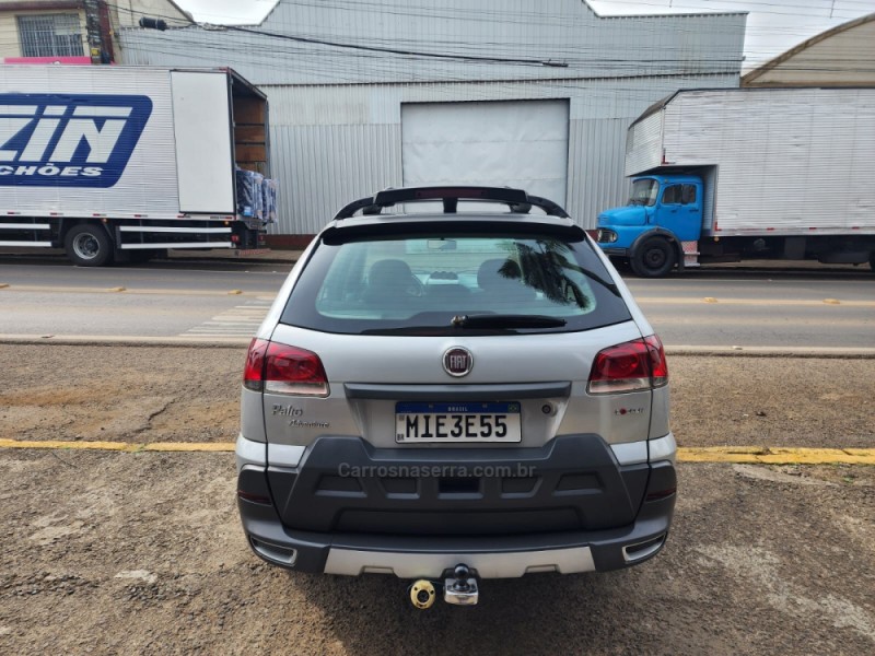 PALIO 1.8 MPI ADVENTURE LOCKER WEEKEND 16V FLEX 4P MANUAL - 2010 - VACARIA