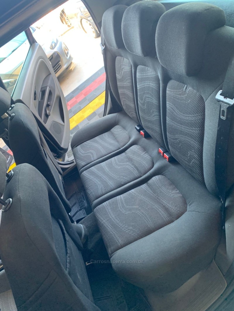 PUNTO 1.4 ATTRACTIVE 8V FLEX 4P MANUAL - 2012 - CAXIAS DO SUL