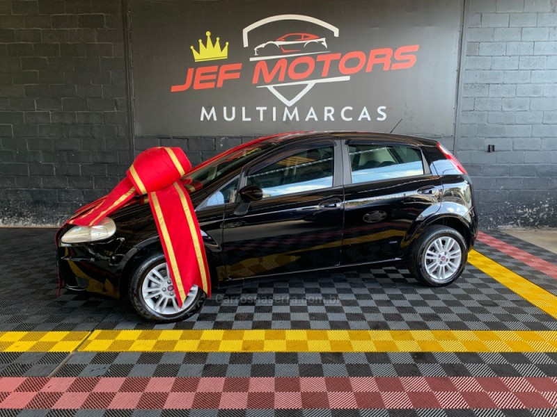 PUNTO 1.4 ATTRACTIVE 8V FLEX 4P MANUAL