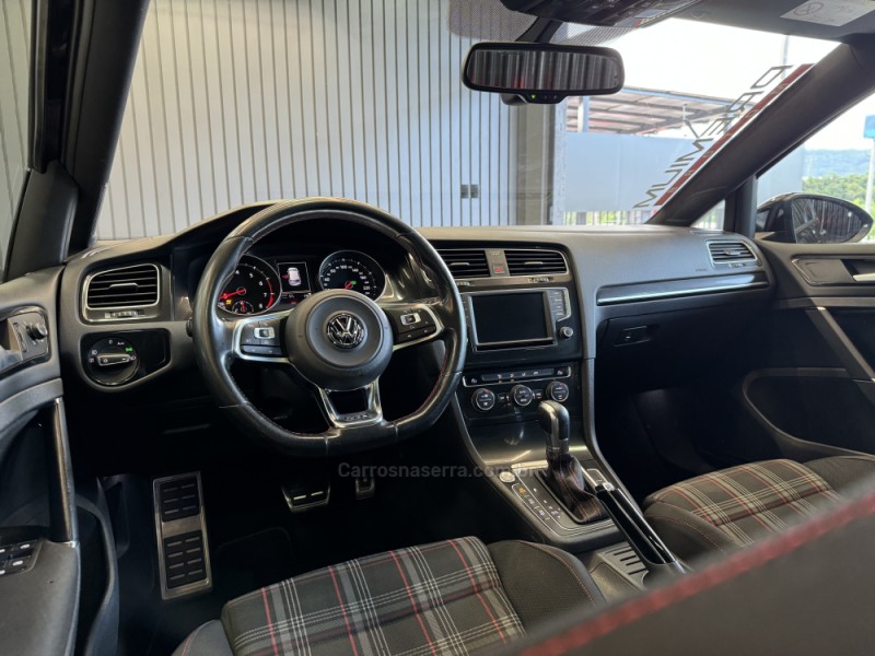 GOLF 2.0 TSI GTI 16V TURBO GASOLINA 4P AUTOMÁTICO - 2016 - DOIS IRMãOS