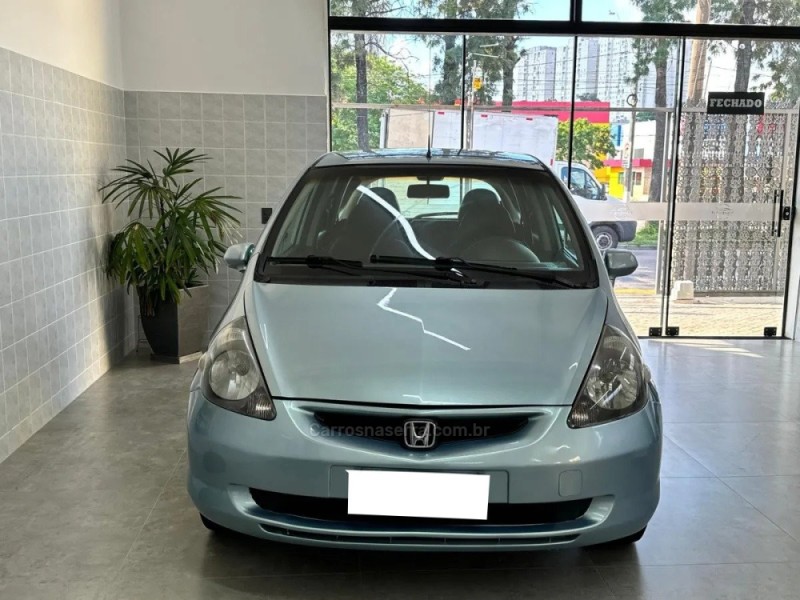 FIT 1.4 LXL 8V GASOLINA 4P AUTOMÁTICO - 2005 - BRAçO DO NORTE