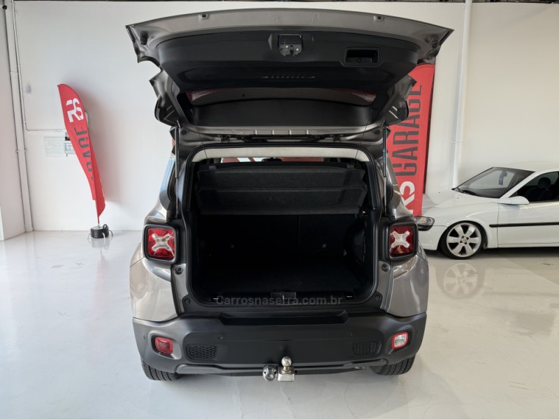 RENEGADE 2.0 16V TURBO DIESEL LONGITUDE 4P 4X4 AUTOMÁTICO - 2019 - NOVO HAMBURGO