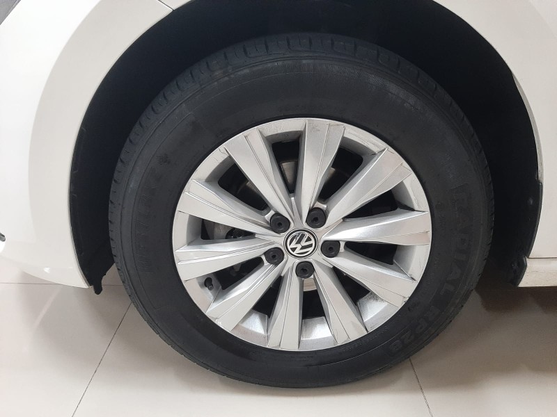 VIRTUS 1.6 MSI FLEX 4P AUTOMÁTICO - 2019 - CAXIAS DO SUL