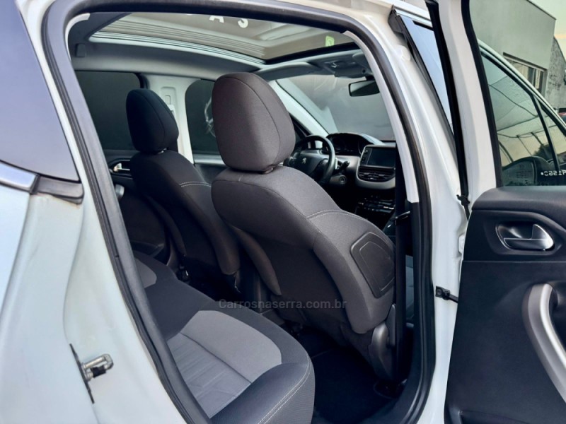 208 1.6 GRIFFE 16V FLEX 4P AUTOMÁTICO - 2017 - ESTâNCIA VELHA