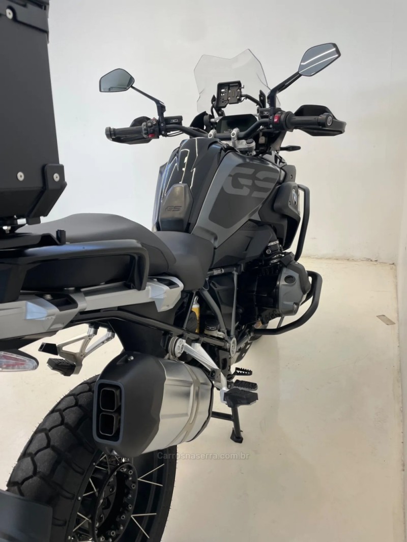 R 1250 GS ADVENTURE PREMIUM TRIPLE BLACK 719 - 2023 - NOVO HAMBURGO