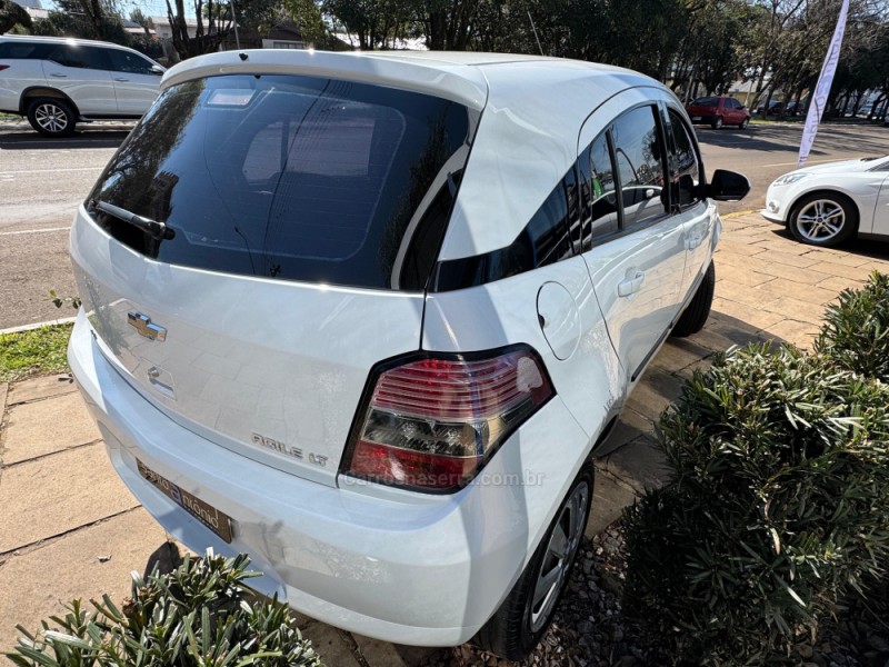 AGILE 1.4 MPFI LT 8V FLEX 4P MANUAL - 2012 - LAGOA VERMELHA
