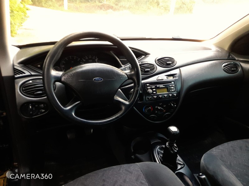 FOCUS 2.0 FC 16V GASOLINA 4P MANUAL - 2003 - FARROUPILHA