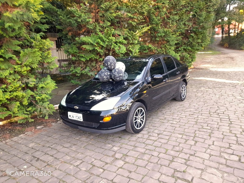 FOCUS 2.0 FC 16V GASOLINA 4P MANUAL - 2003 - FARROUPILHA
