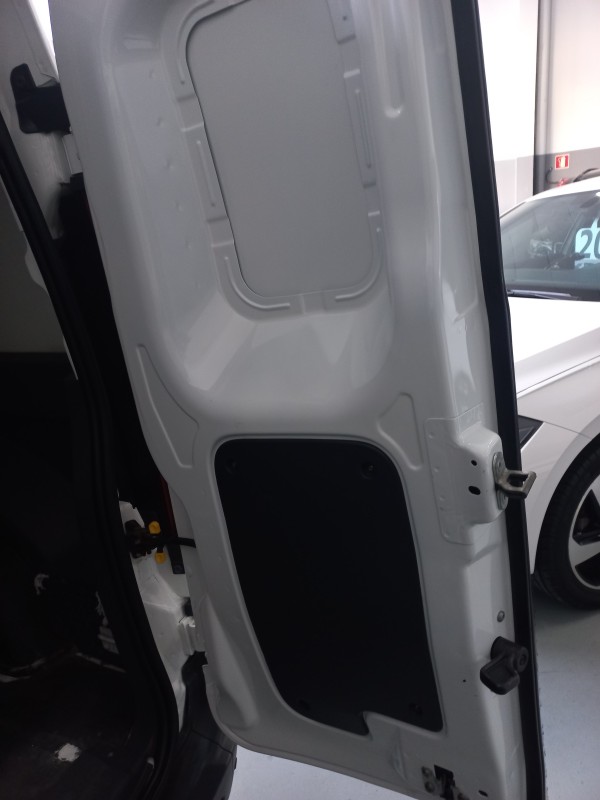 FIORINO 1.4 MPI FURGÃO 8V FLEX 2P MANUAL - 2014 - BENTO GONçALVES